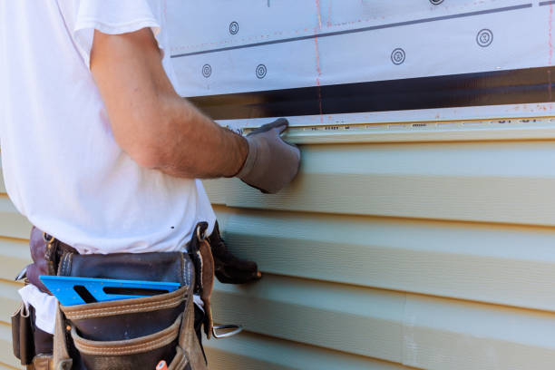 Trusted Emergency Siding Repair service in Framingham, MA - Creative Siding